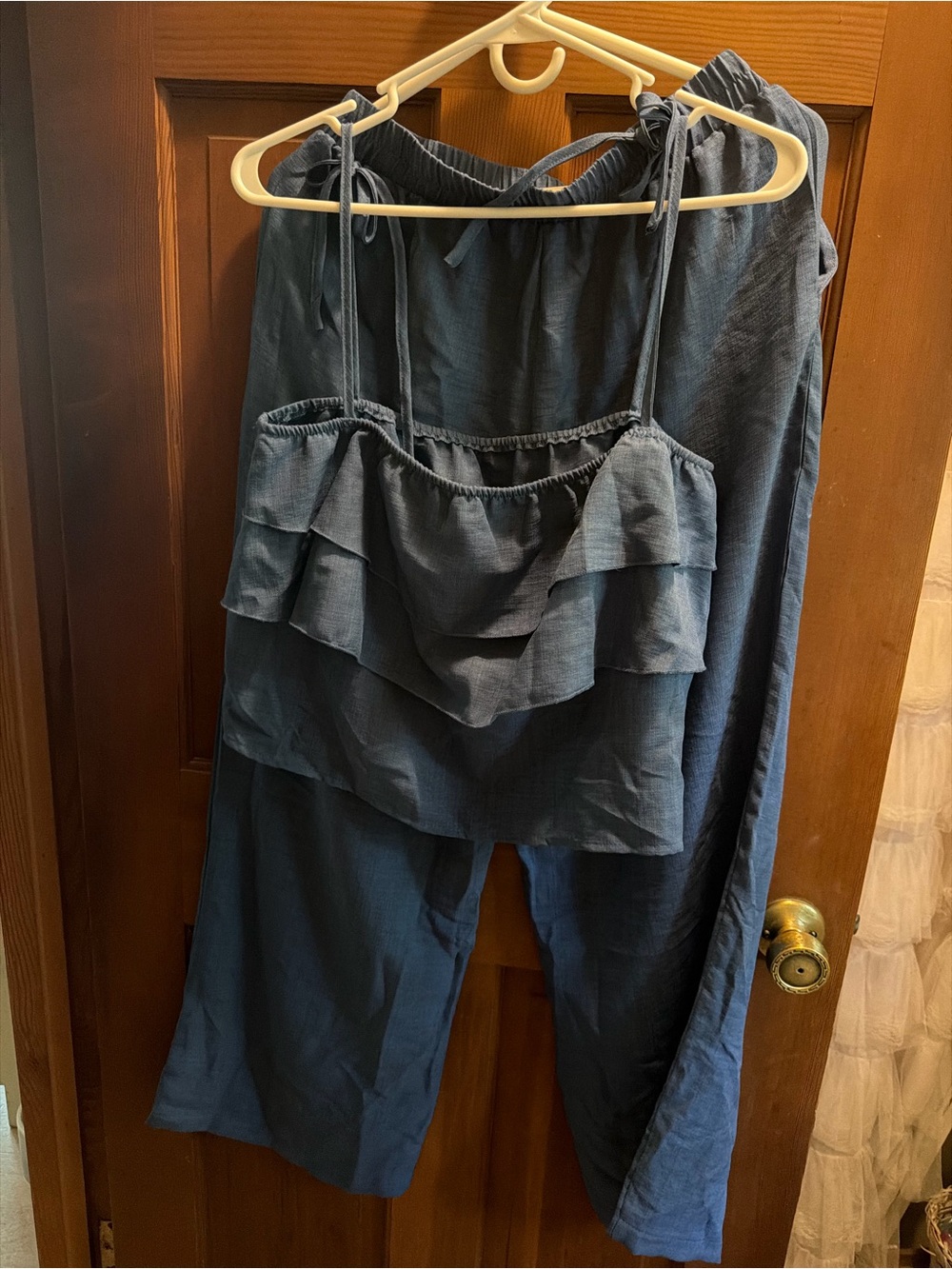 Ruffle top pants set